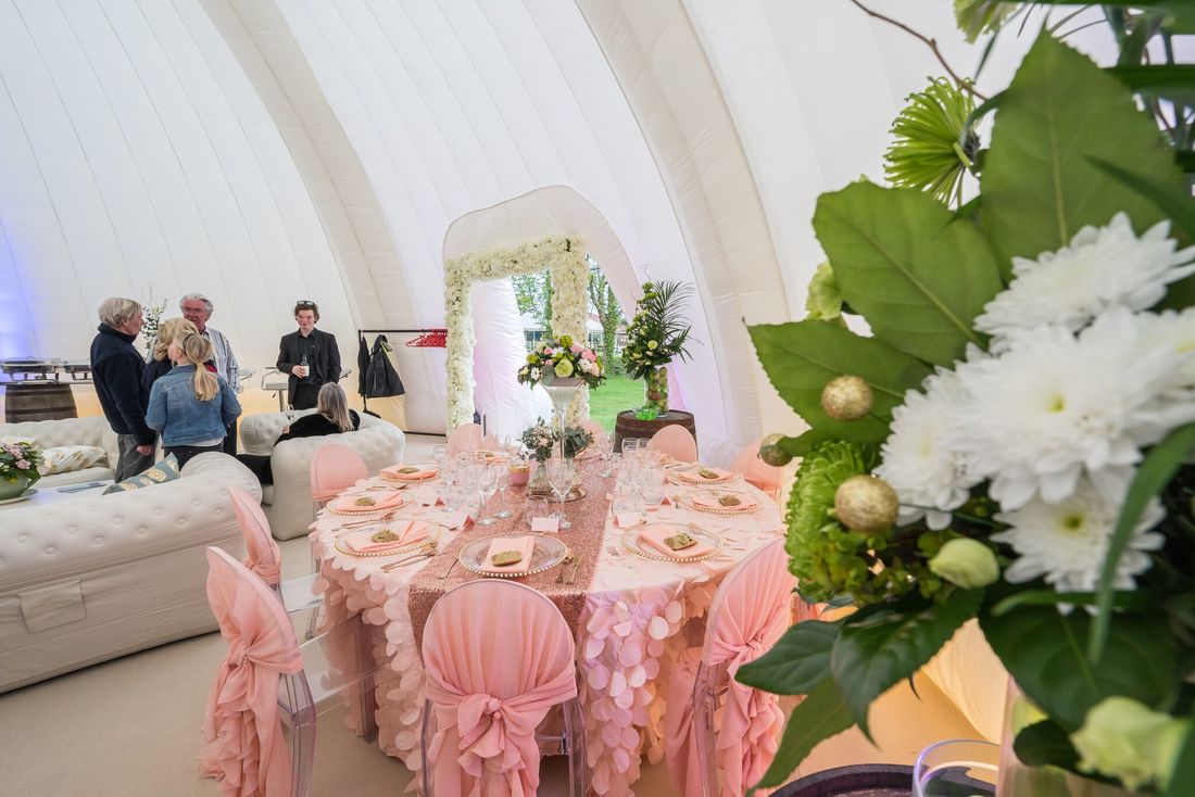 pink table design by Joys Events team - Guernsey